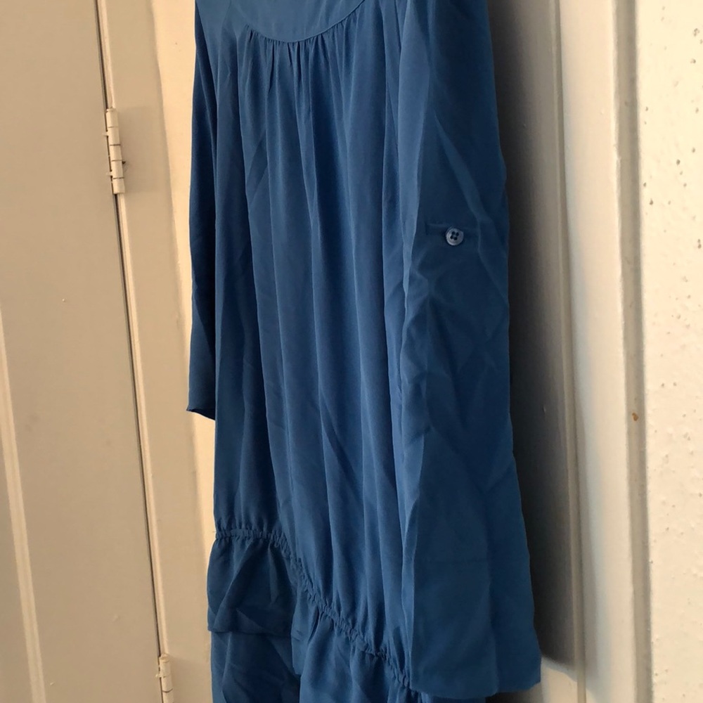 Spring dress - Picture 3 of 3